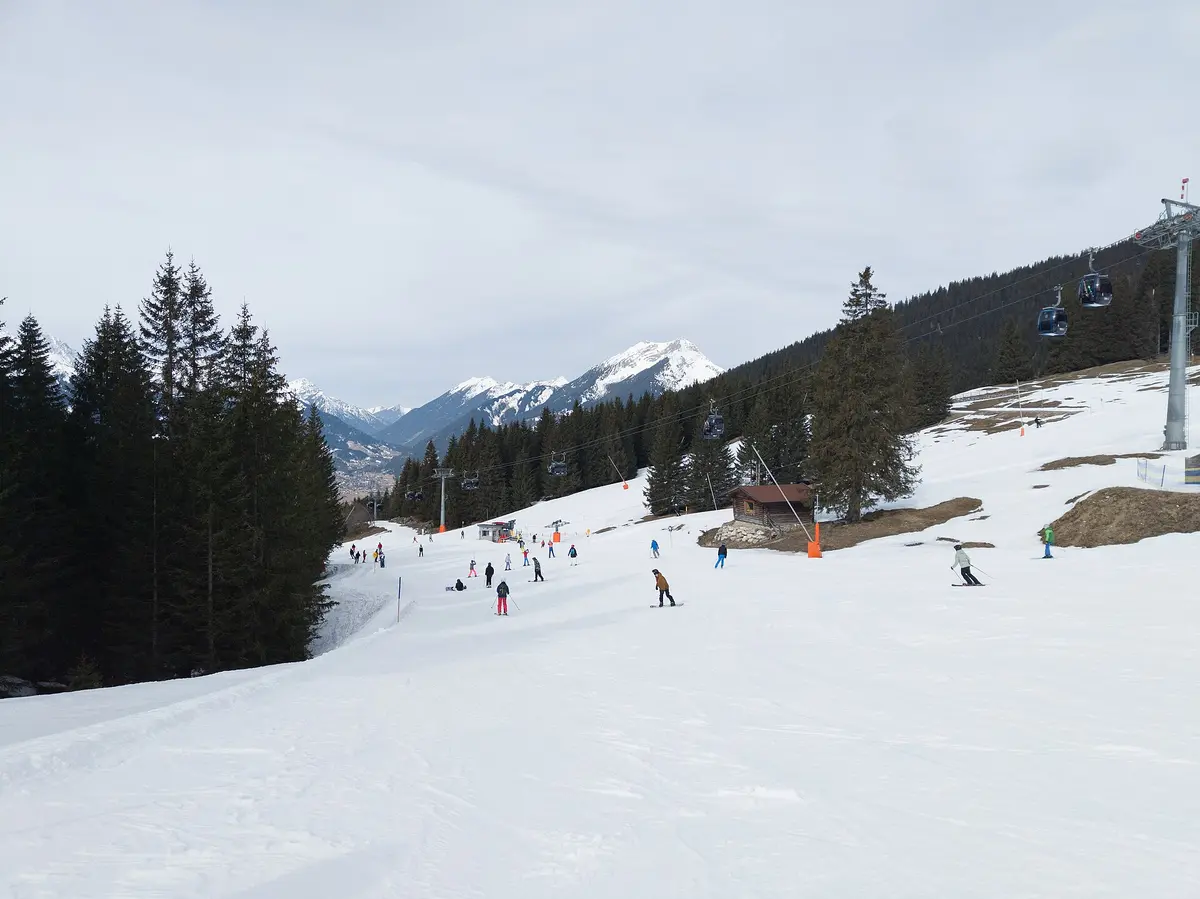 Alm, Ehrwald (LRM 20250222 104758) – Aufnahme in der Umgebung von Ehrwalder Almbahn