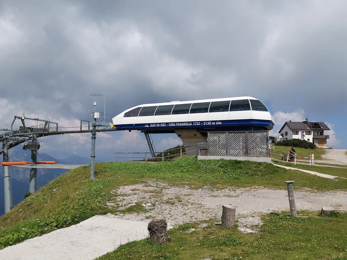 Seilbahn albi de mez paganella 2019-08-30 – Aufnahme in der Umgebung von Paganella