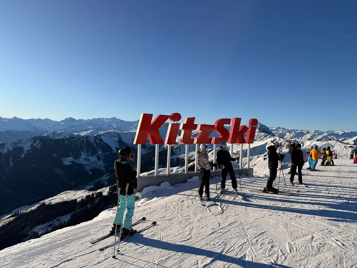 KitzSki Jufenalm Bergstation 202512 01 – Aufnahme in der Umgebung von KitzSki