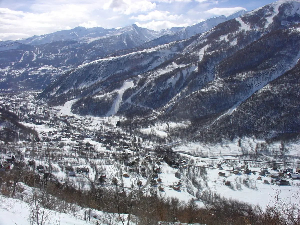 Stations Pelvoux et Puy Saint Vincent hiver – Aufnahme in der Umgebung von Pelvoux-Vallouise