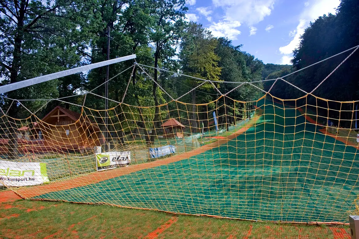 Hungary - Satoraljaujhely - Zemplén Adventure Park - Four Seasons Ski Center - with cover Neveplast - Lower – Aufnahme in der Umgebung von Adventure Center