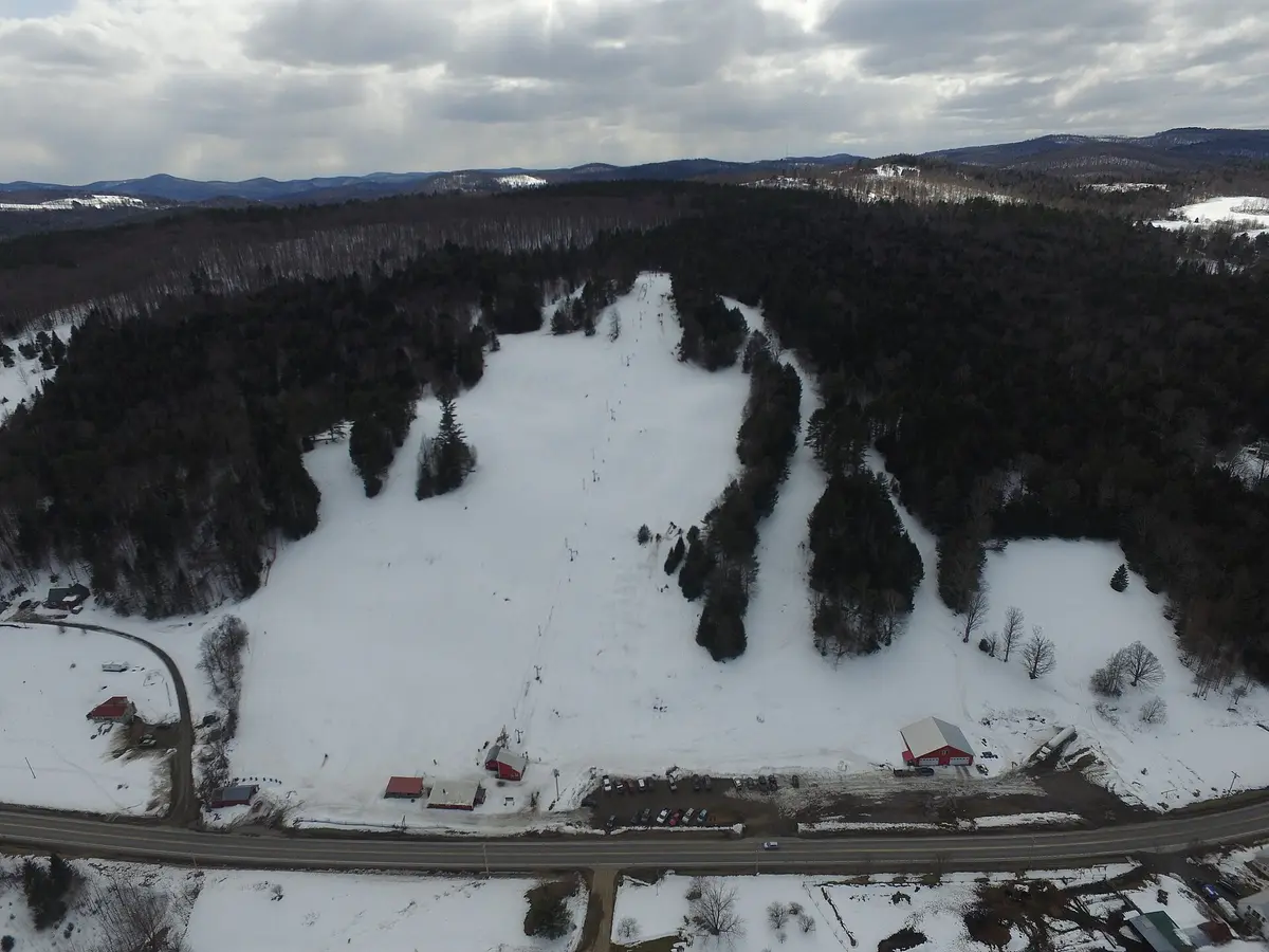 Northeast slopes ski area aerial – Aufnahme in der Umgebung von Northeast Slopes