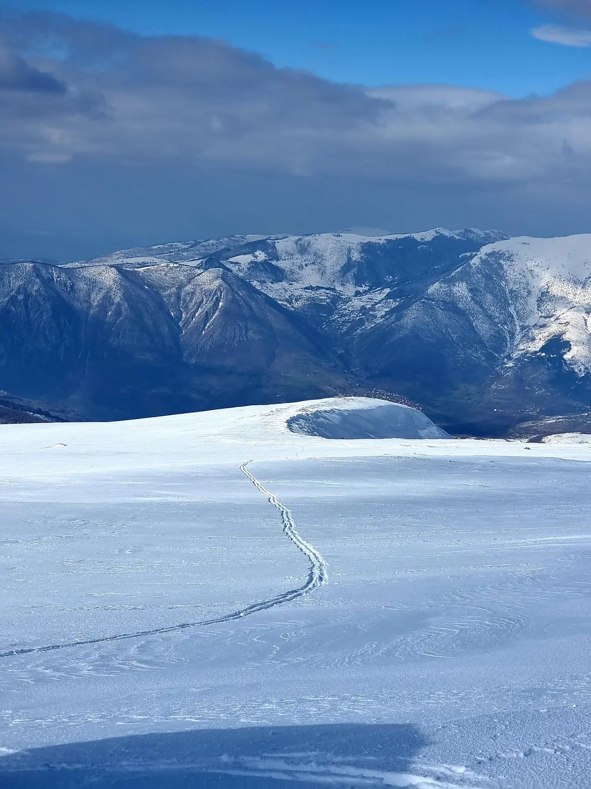 Ski touring at Sharr Mountains – Aufnahme in der Umgebung von Ski Mountain Park