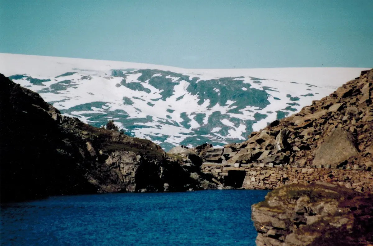 Folge-fonna-2015 – Aufnahme in der Umgebung von FONNA Glacier Ski Resort