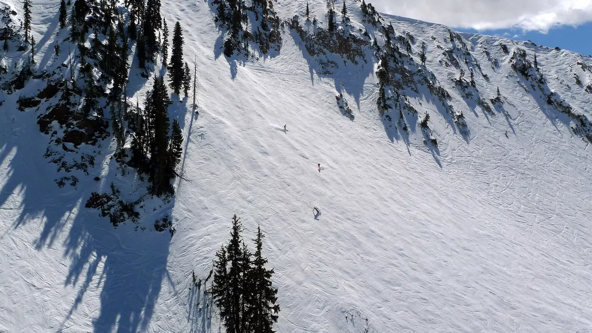 Skiing at Snowbird Utah photo Ramey Logan – Aufnahme in der Umgebung von Snowbird
