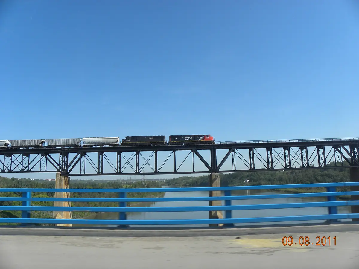 Crossing the N. Saskatchewan river – Aufnahme in der Umgebung von Sunridge Ski Area